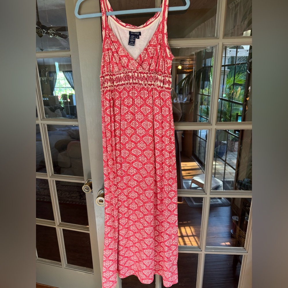Max Edition Red and White Sleeveless Dress